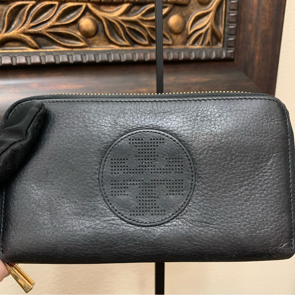 Tory Burch Wallet